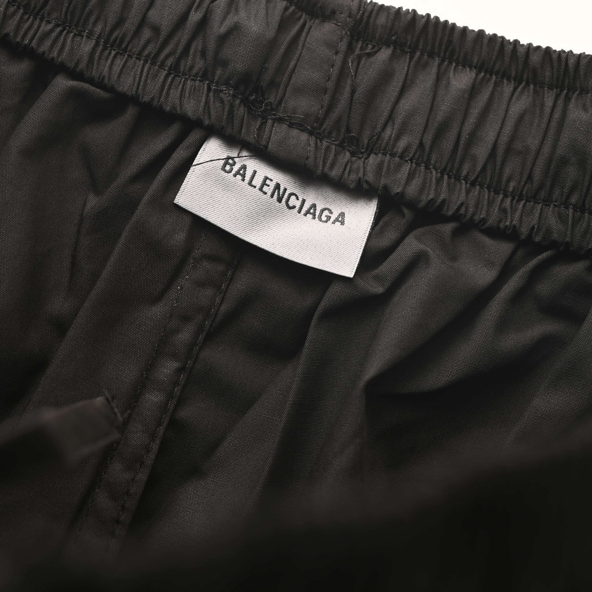 BALENCIAGA Gothic Lettering Print Shorts
