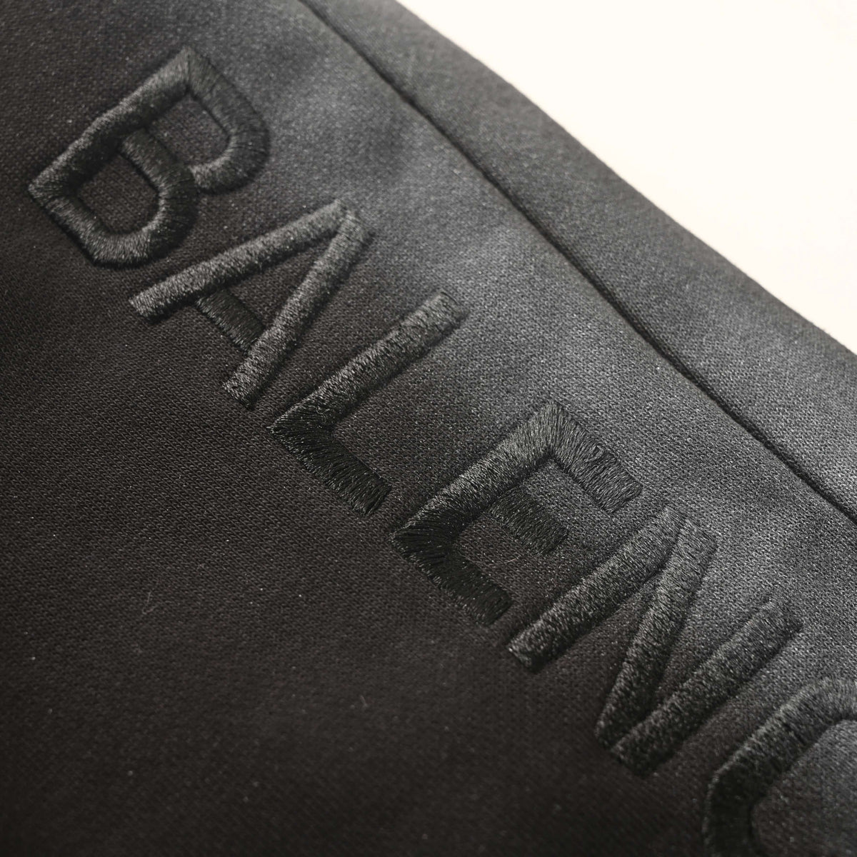 BALENCIAGA Spray-Paint Graphic Embroidered Lettering Shorts