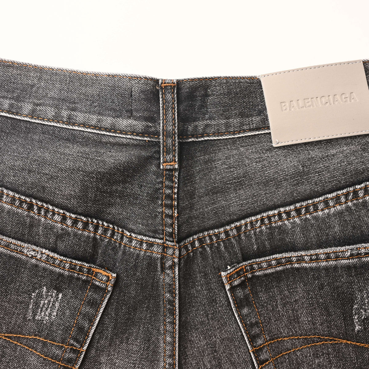 BALENCIAGA Raised Embroidery Baggy Washed Jeans