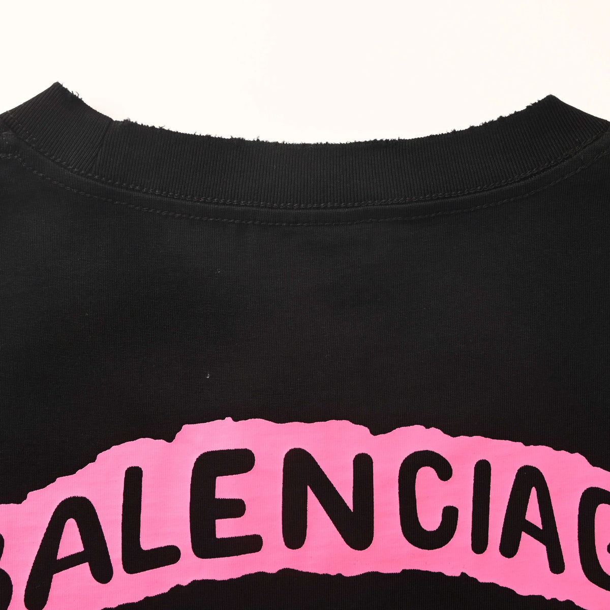 BALENCIAGA Lock Motif Lettering Graffiti Print Distressed T-Shirt