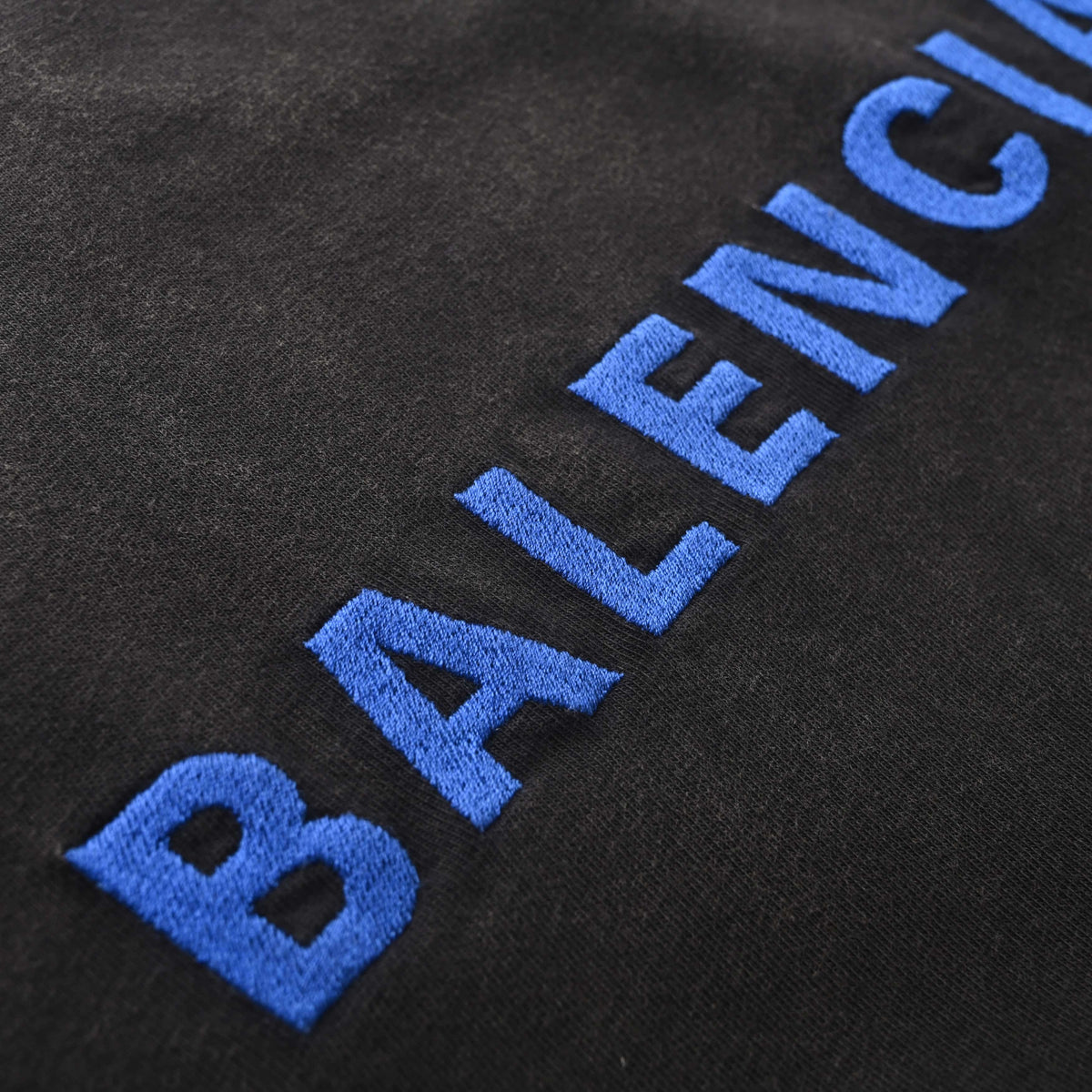 Washed Cotton Long Sleeve T-Shirt with Blue Embroidery