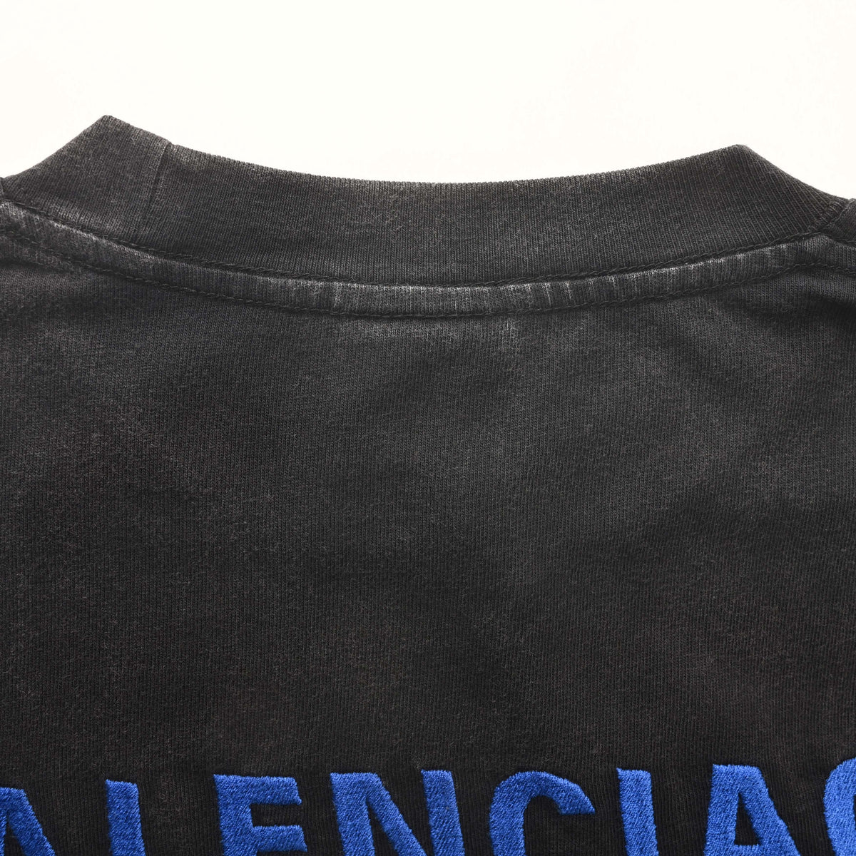 Washed Cotton Long Sleeve T-Shirt with Blue Embroidery